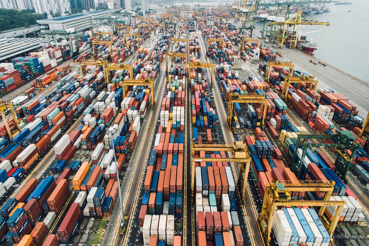 Die Anwendung der EXW-Regel entbindet einen Exporteur/Verkäufer nicht von der Verpflichtung, die EU-Sanktionen einzuhalten.